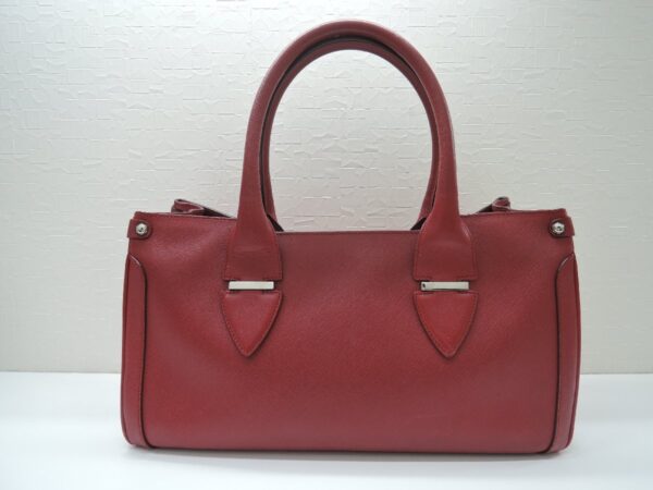 2355281646 Salvatore Ferragamo Gancini Handbag Tote Bag Red