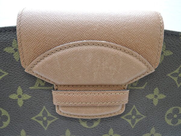 2386371086 Louis Vuitton Clusel Shoulder Bag Monogram