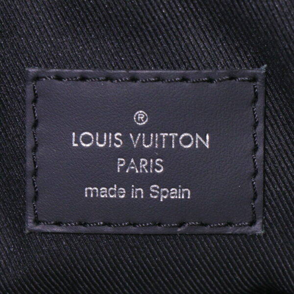 24 0909 11 Louis Vuitton Monogram Explorer MM Shoulder Bag Black