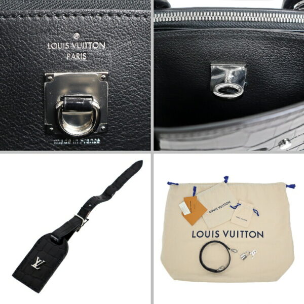 24 2814 11 Louis Vuitton City Steamer MM Handbag Black