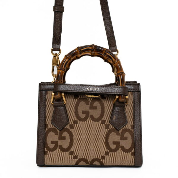 24 2829 04 Gucci Diana Jumbo GG Mini Tote Bamboo Beige Brown