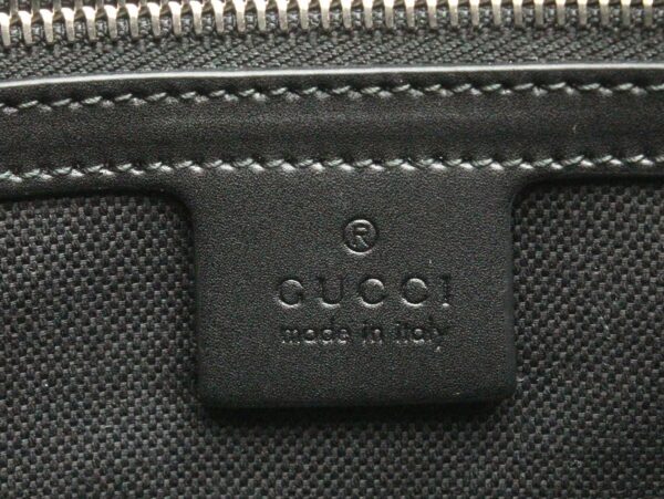 31720570 8 Gucci GG Supreme 2way Business Briefcase Black