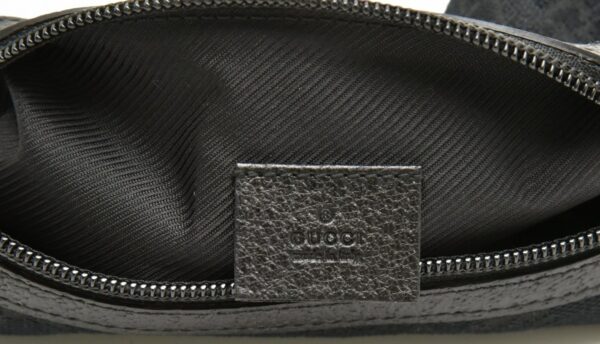 31720841 6 Gucci GG Leather Cosmetic Pouch Black