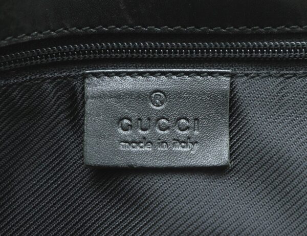 31721811 8 Gucci GG Leather Tote Handbag Black