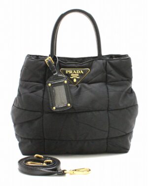 31741946 Prada Triangle Logo Shoulder Bag Leather Black