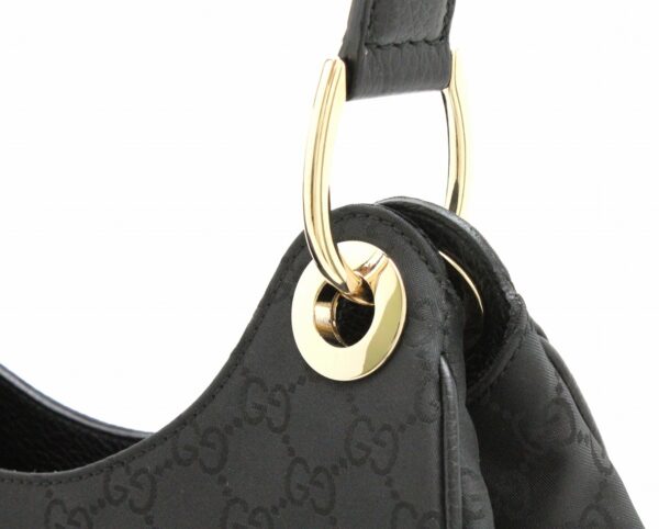 31761871 6 Gucci GG Handbag Black