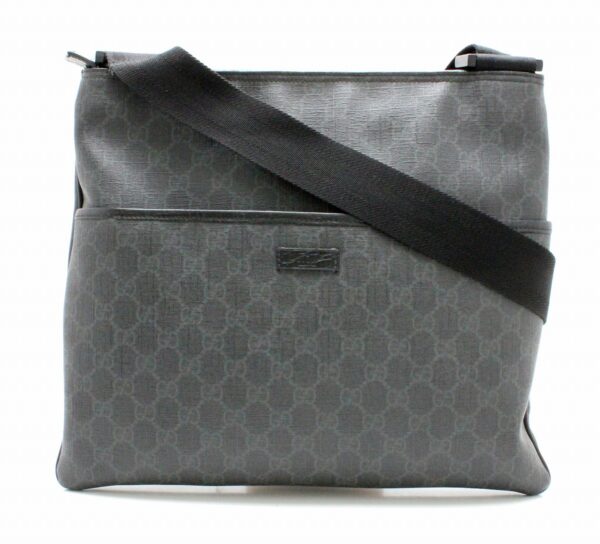 31762184 Gucci GG Supreme Crossbody Shoulder Bag Black