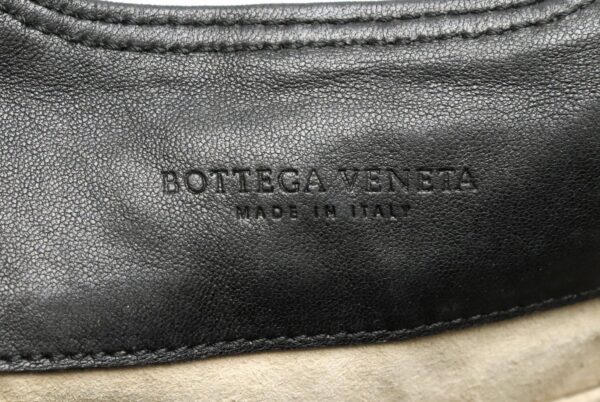 31782036 8 Bottega Veneta Intrecciato Leather Handbag Black