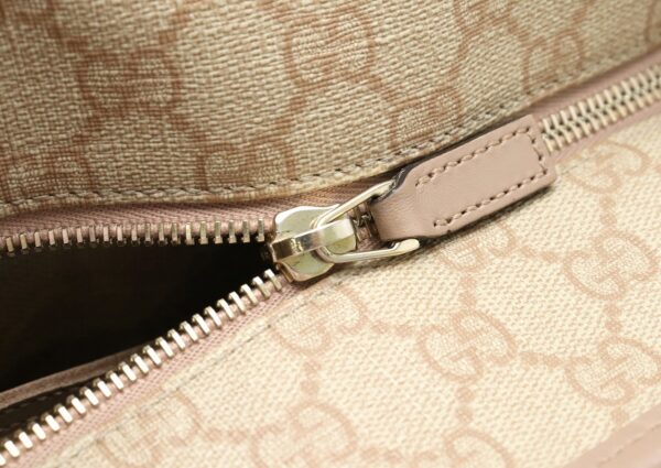 31830920 5 Gucci GG Supreme GG Plus Leather Tote Bag Beige