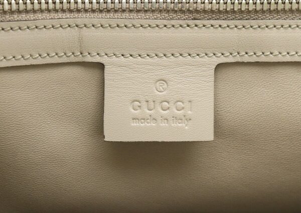 31841593 8 Gucci Leather Handbag Tote Bag Greige