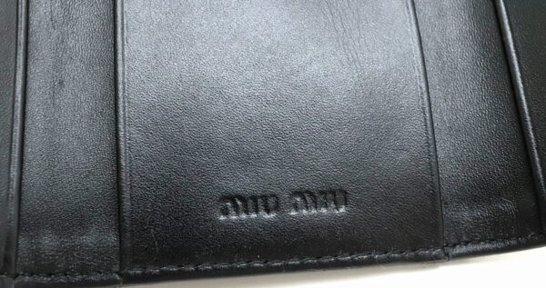 31851521 5 Miu Miu 6 Row Key Case Embossed Leather Black