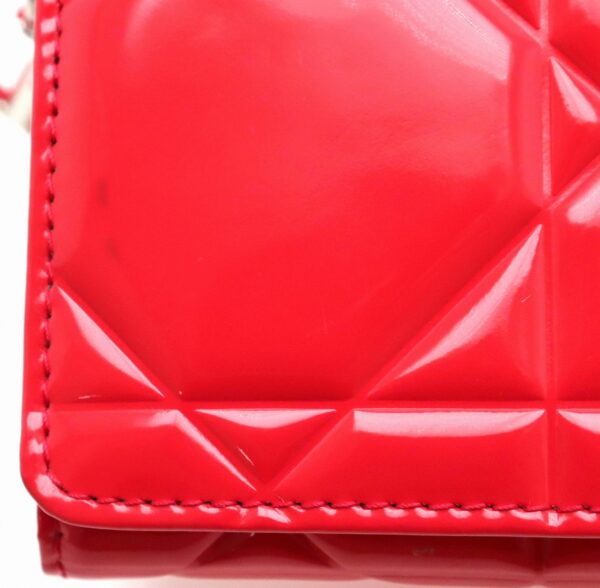 31861389 8 Christian Dior Lady Dior Cannage Chain Wallet Patent Leather Red