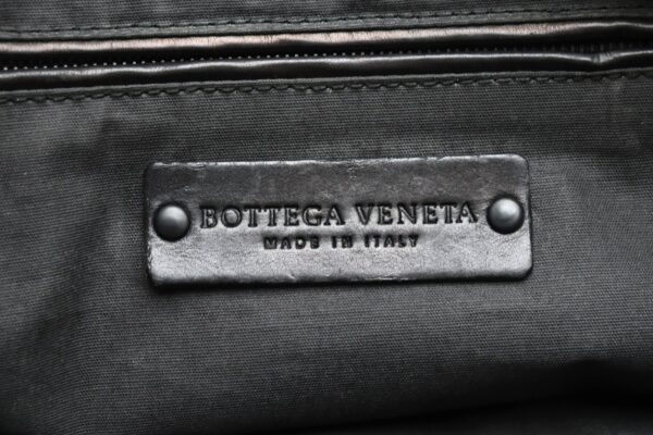 31881711 7 Bottega Veneta Intrecciato Clutch Bag Shoulder Bag Leather Calf Black