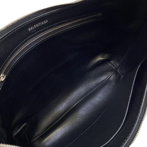 36406401 10 Balenciaga Sling Bag Shoulder Bag Leather Black