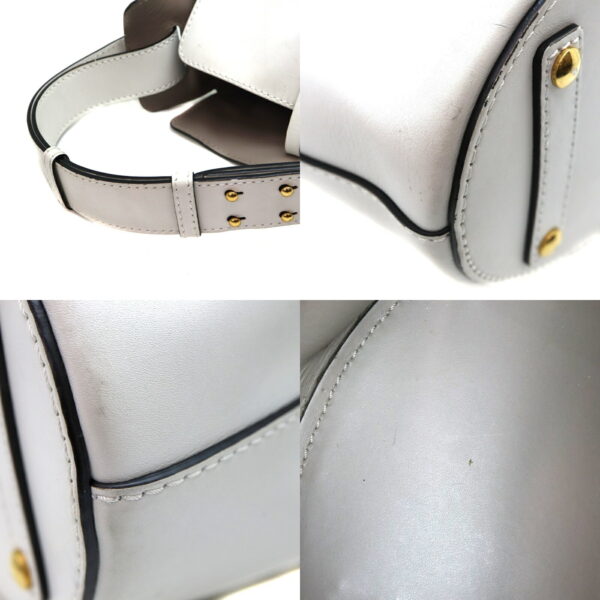 3654 8 Burberry Shoulder Bag White