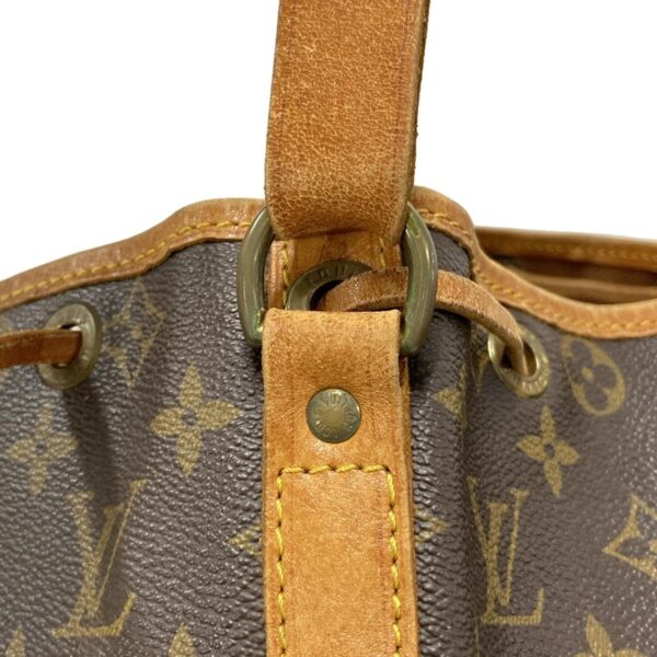 36852021 15 Louis Vuitton Noe Shoulder Bag