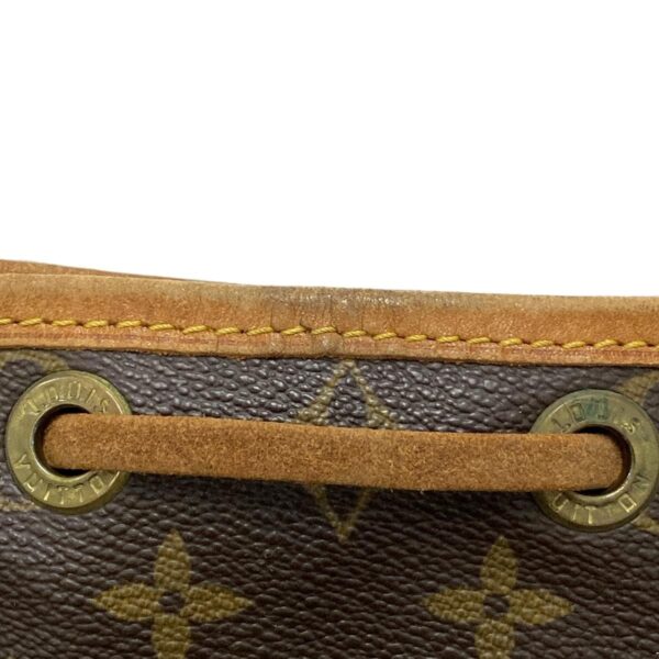 36852021 17 Louis Vuitton Noe Shoulder Bag