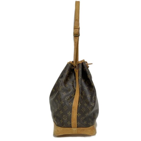 36852021 2 Louis Vuitton Noe Shoulder Bag