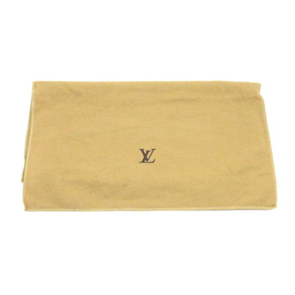 36900422 11 Louis Vuitton Pochette Accessoire Handbag Monogram Canvas