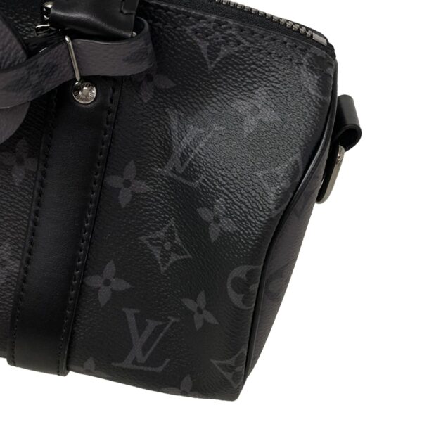 36900520 18 Louis Vuitton Keepall Bandouliere 25 Eclipse Reverse