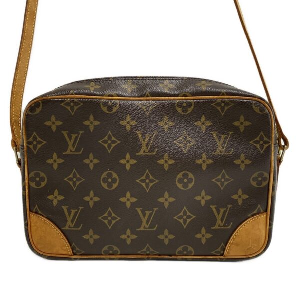 36904558 3 Louis Vuitton Trocadero 27 Shoulder Bag