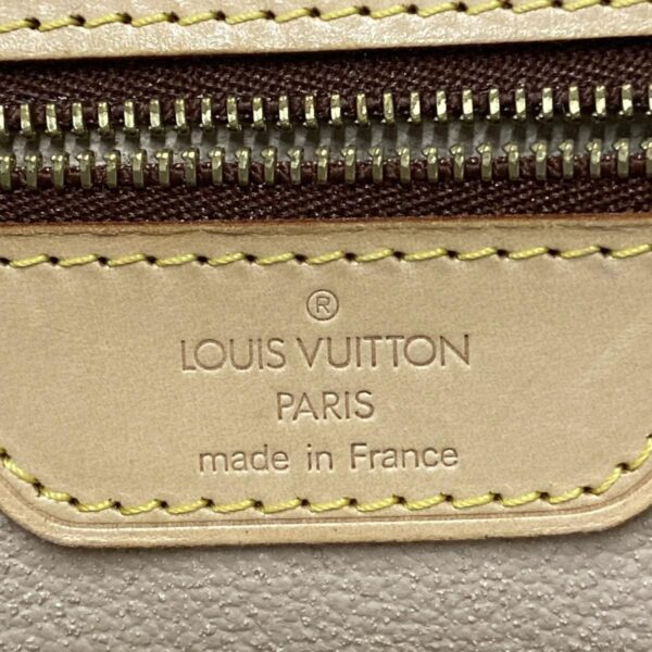 37179278 12 Louis Vuitton Bucket GM Shoulder Bag