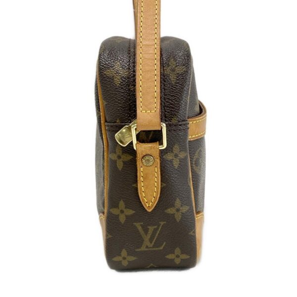 37215382 4 Louis Vuitton Trocadero 27 Shoulder Bag