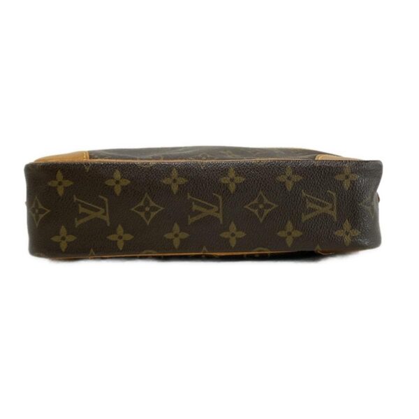 37215382 5 Louis Vuitton Trocadero 27 Shoulder Bag