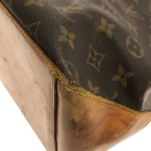 37251587 5 Louis Vuitton Kaba Mezzo Shoulder Bag Monogram Canvas