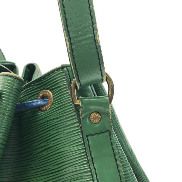 37274074 10 Louis Vuitton Petit Noe Shoulder Bag Leather Borneo Green