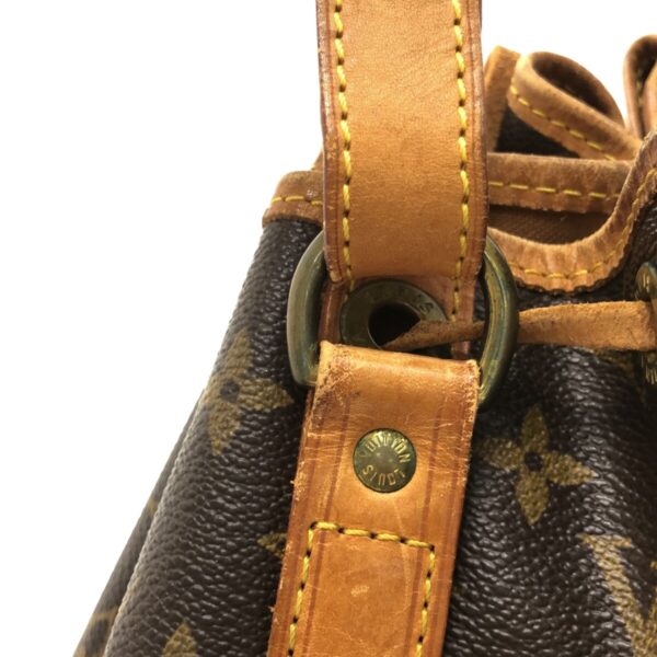 37319200 10 Louis Vuitton Noe Shoulder Bag Monogram Canvas