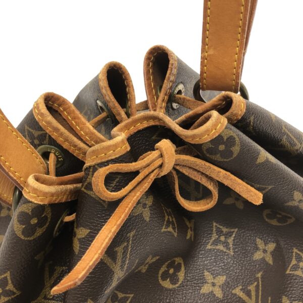 37319200 11 Louis Vuitton Noe Shoulder Bag Monogram Canvas