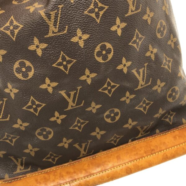 37319215 15 Louis Vuitton Noe Shoulder Bag Monogram Canvas