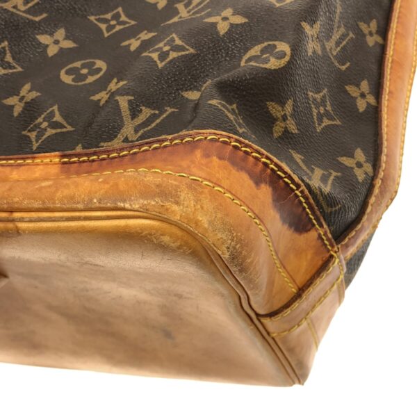 37319215 5 Louis Vuitton Noe Shoulder Bag Monogram Canvas