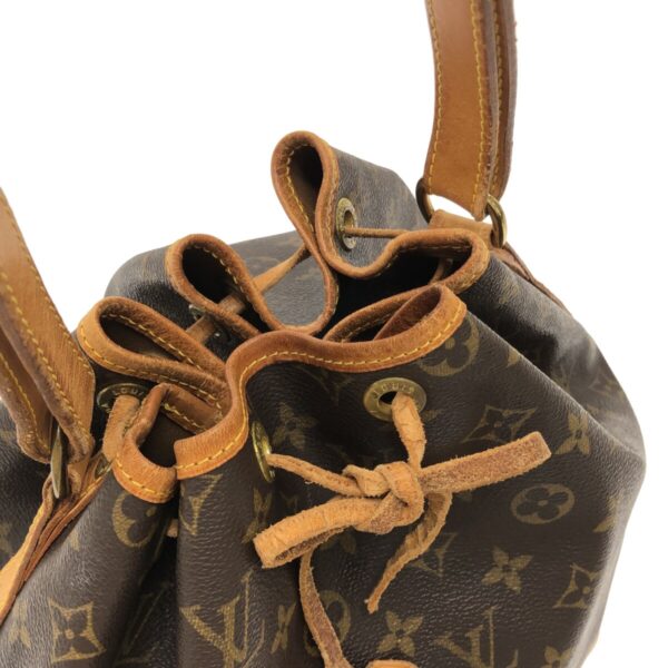 37319217 11 Louis Vuitton Noe Shoulder Bag Monogram Canvas