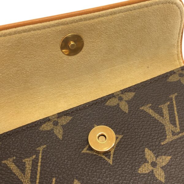 37319246 11 Louis Vuitton Pochette Florentine Waist Pouch Monogram Canvas