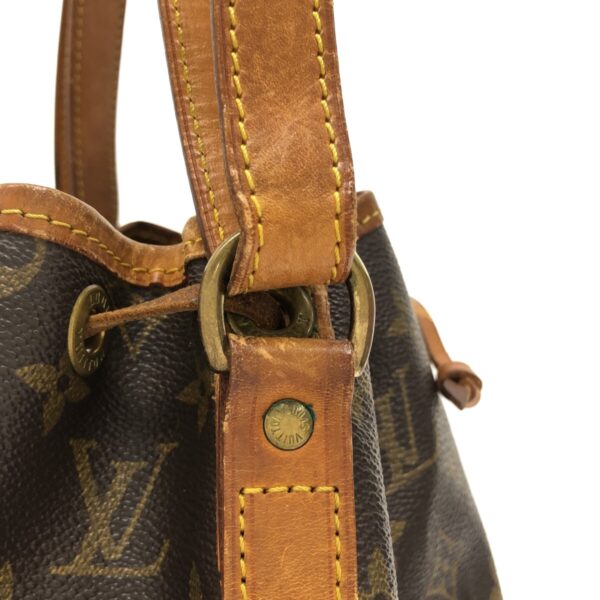 37319257 10 Louis Vuitton Noe Shoulder Bag Monogram Canvas