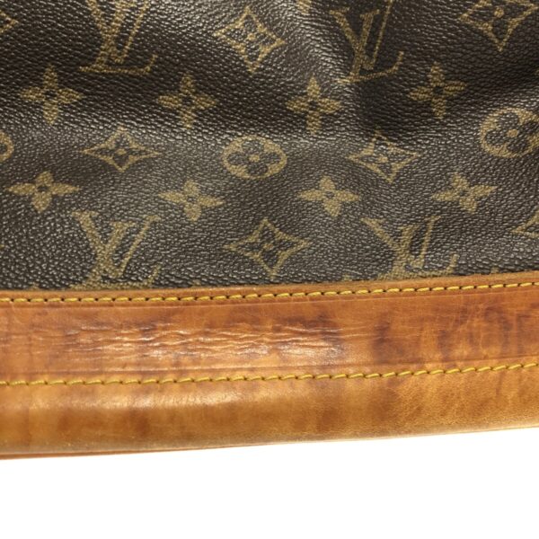 37319257 13 Louis Vuitton Noe Shoulder Bag Monogram Canvas