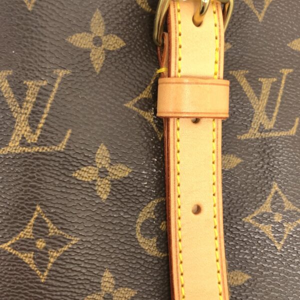 37319460 14 Louis Vuitton Bucket GM Shoulder Bag Monogram Canvas