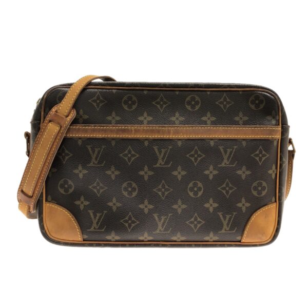 37319480 1 Louis Vuitton Trocadero 30 Shoulder Bag Monogram Canvas