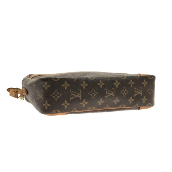 37319480 4 Louis Vuitton Trocadero 30 Shoulder Bag Monogram Canvas