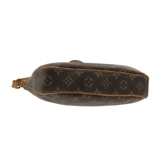 37319487 4 Louis Vuitton Odeon PM Shoulder Bag Monogram Canvas