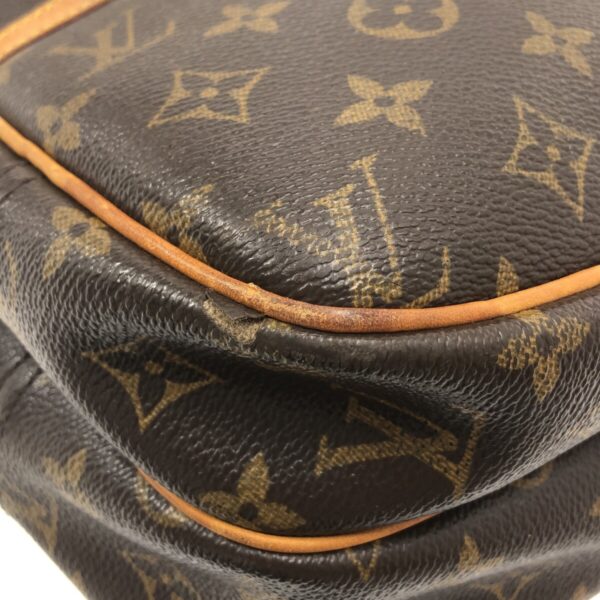 37319545 5 Louis Vuitton Reporter PM Shoulder Bag Monogram