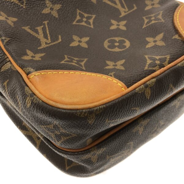 37319714 5 Louis Vuitton Amazon Shoulder Bag Monogram Canvas