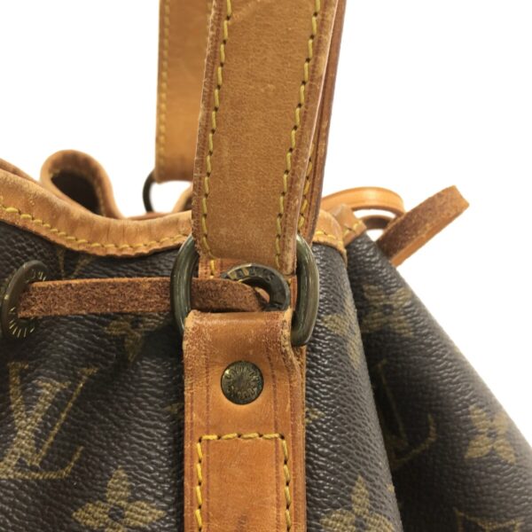 37319723 10 Louis Vuitton Noe Shoulder Bag Monogram Canvas