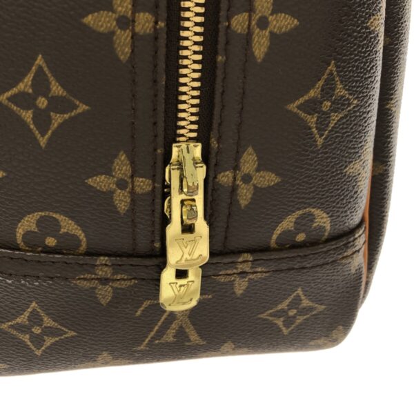 37319749 11 Louis Vuitton Deauville Handbag Monogram Canvas