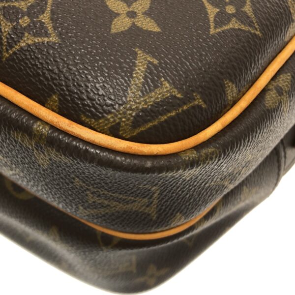 37319956 5 Louis Vuitton Reporter PM Shoulder Bag Monogram Canvas Brown Leather