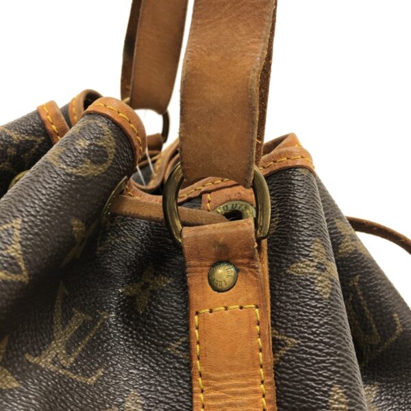 37320182 10 Louis Vuitton Noe Shoulder Bag Monogram Canvas