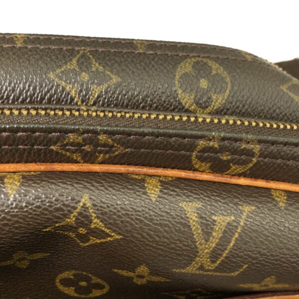 37320214 12 Louis Vuitton Reporter PM Shoulder Bag Monogram