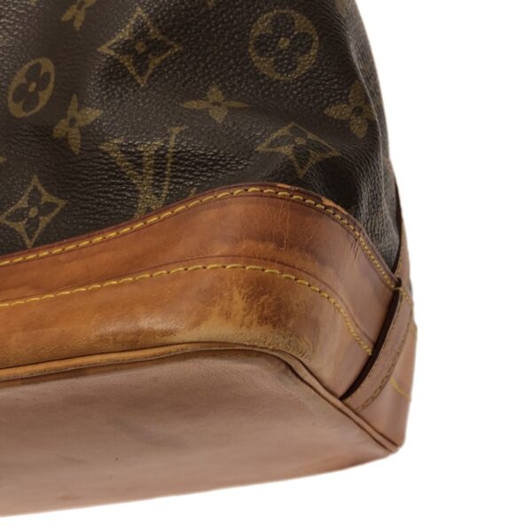 37320501 5 Louis Vuitton Noe Shoulder Bag Monogram Canvas